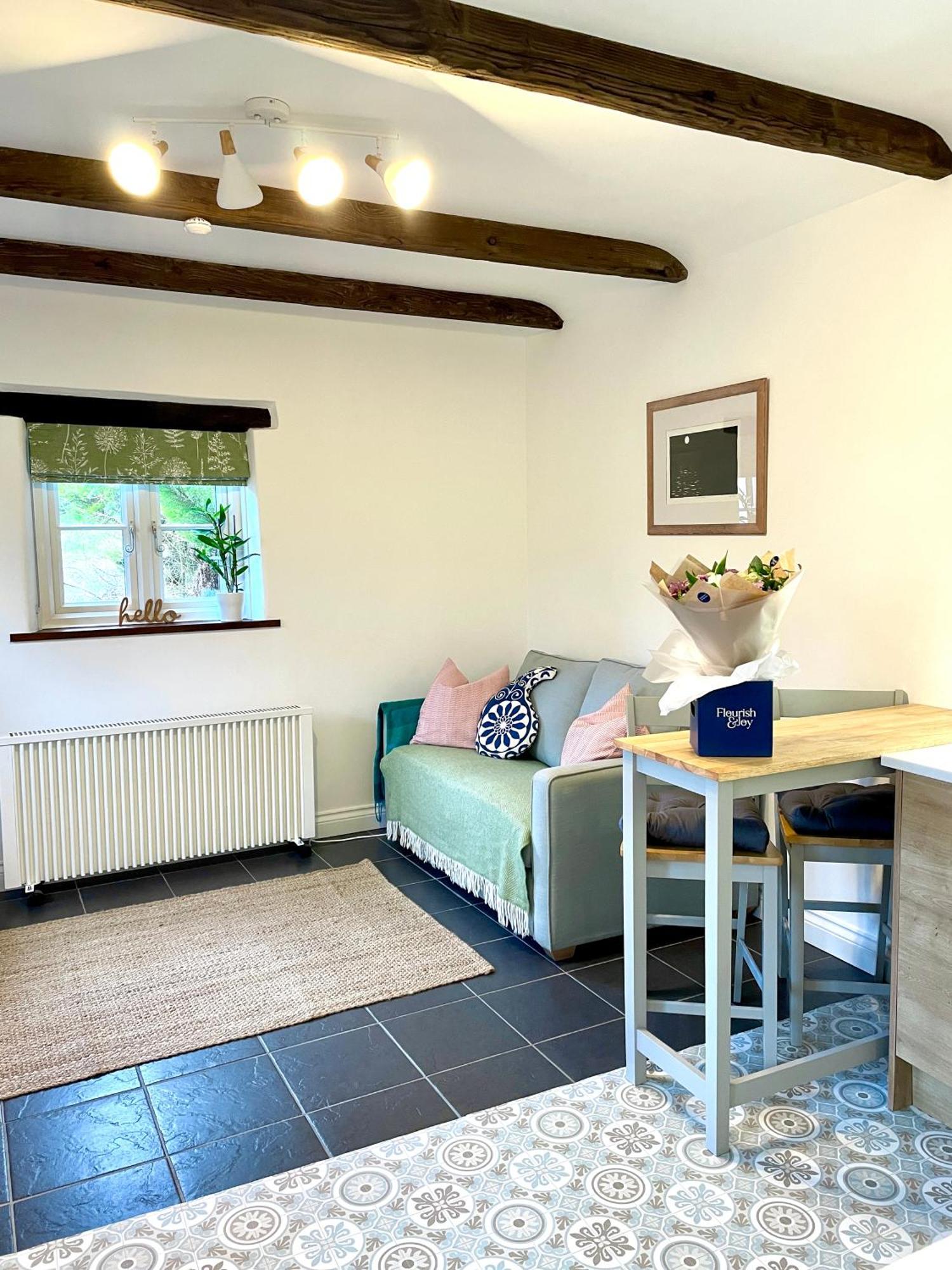 The Cowshed - Cottage In Cornwall Jacobstow Экстерьер фото